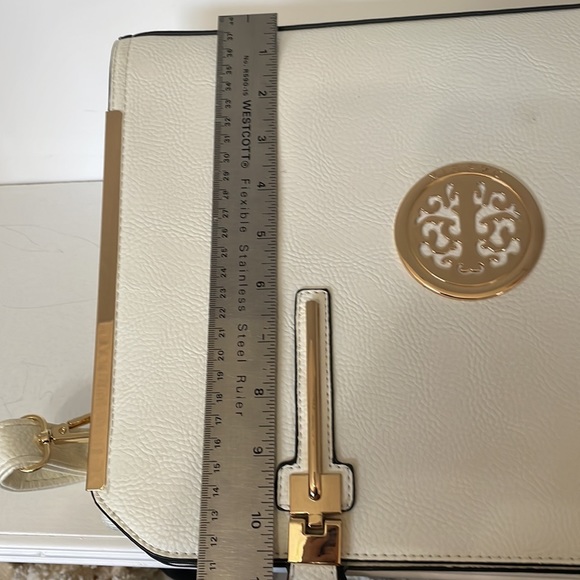 Dasein Women’s Bag Handbag Tote White with Gold Accents Pockets Organize - Picture 10 of 14